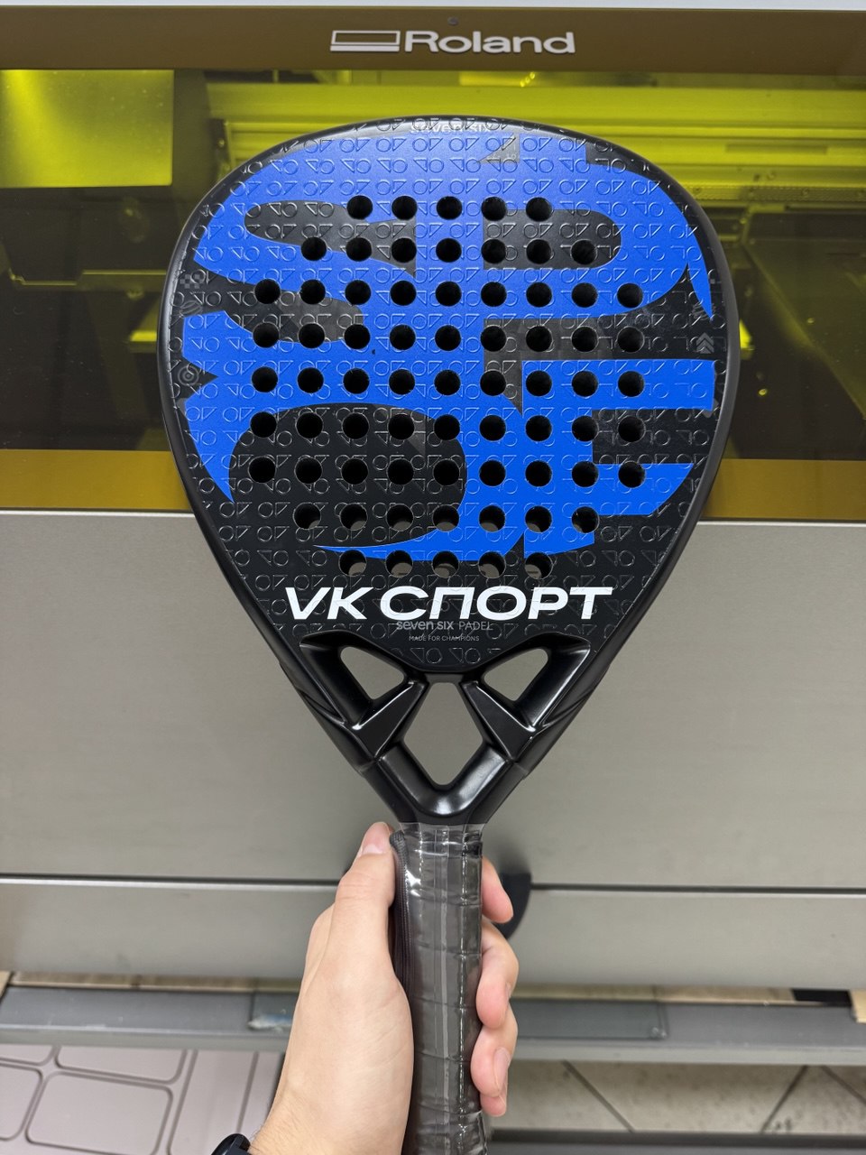 Ракетка для падела с логотипом VK Sport