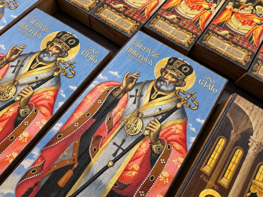 УФ-печать икон на натуральном массиве — производственный заказ Printari